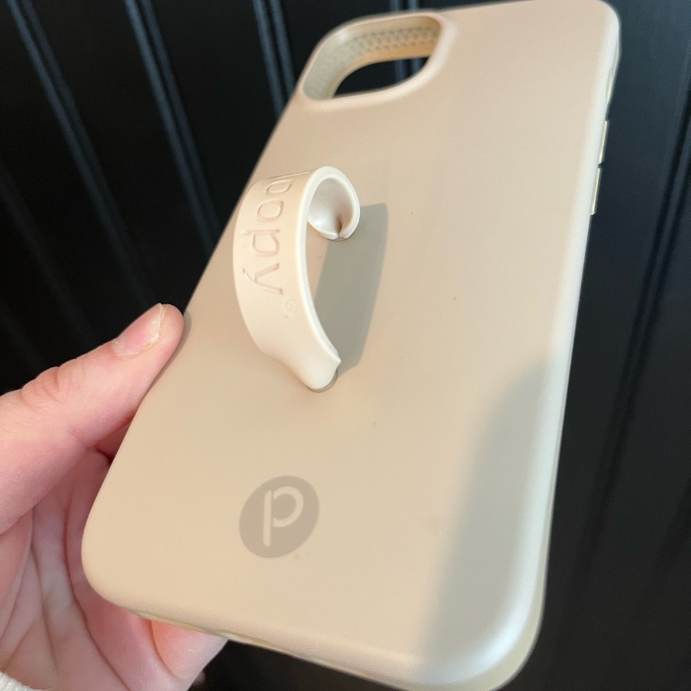 Loopy case